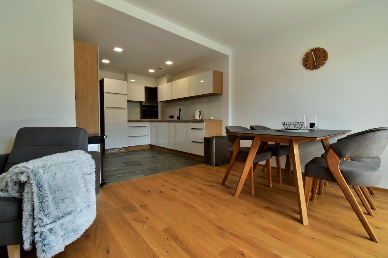 Apartments With Mountain Views Szpindlerowy Młyn Zewnętrze zdjęcie