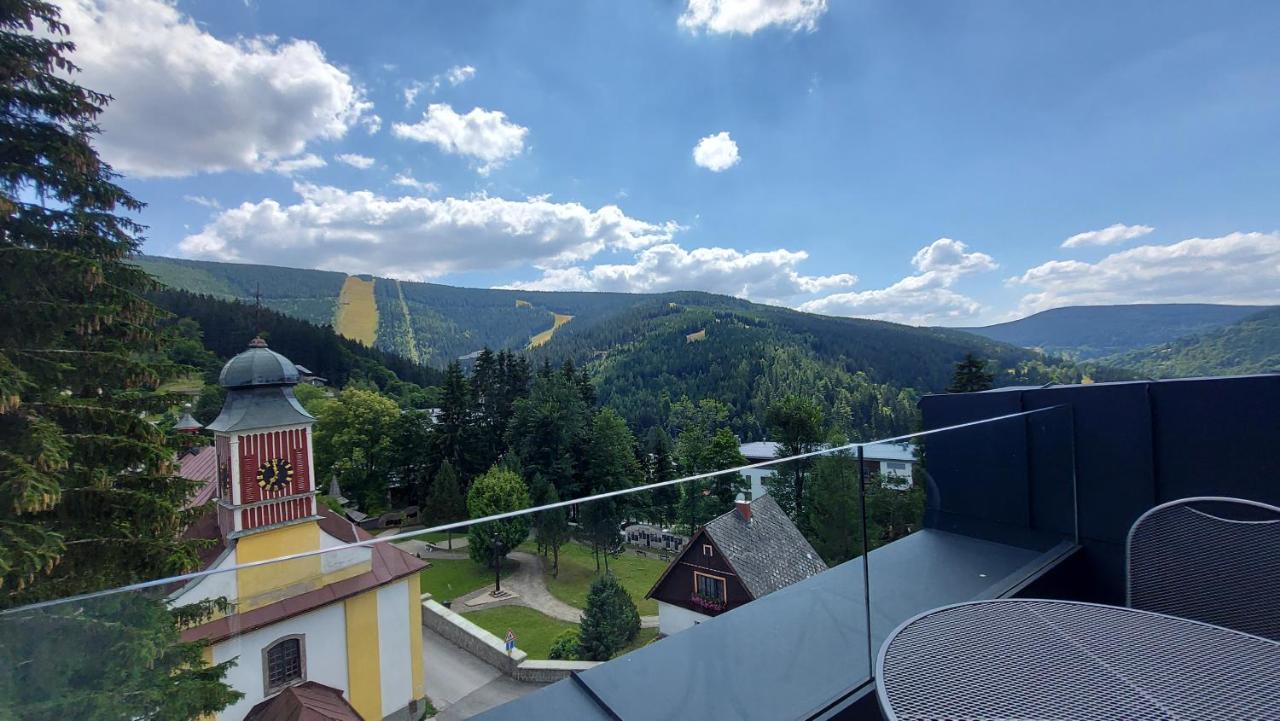 Apartments With Mountain Views Szpindlerowy Młyn Zewnętrze zdjęcie