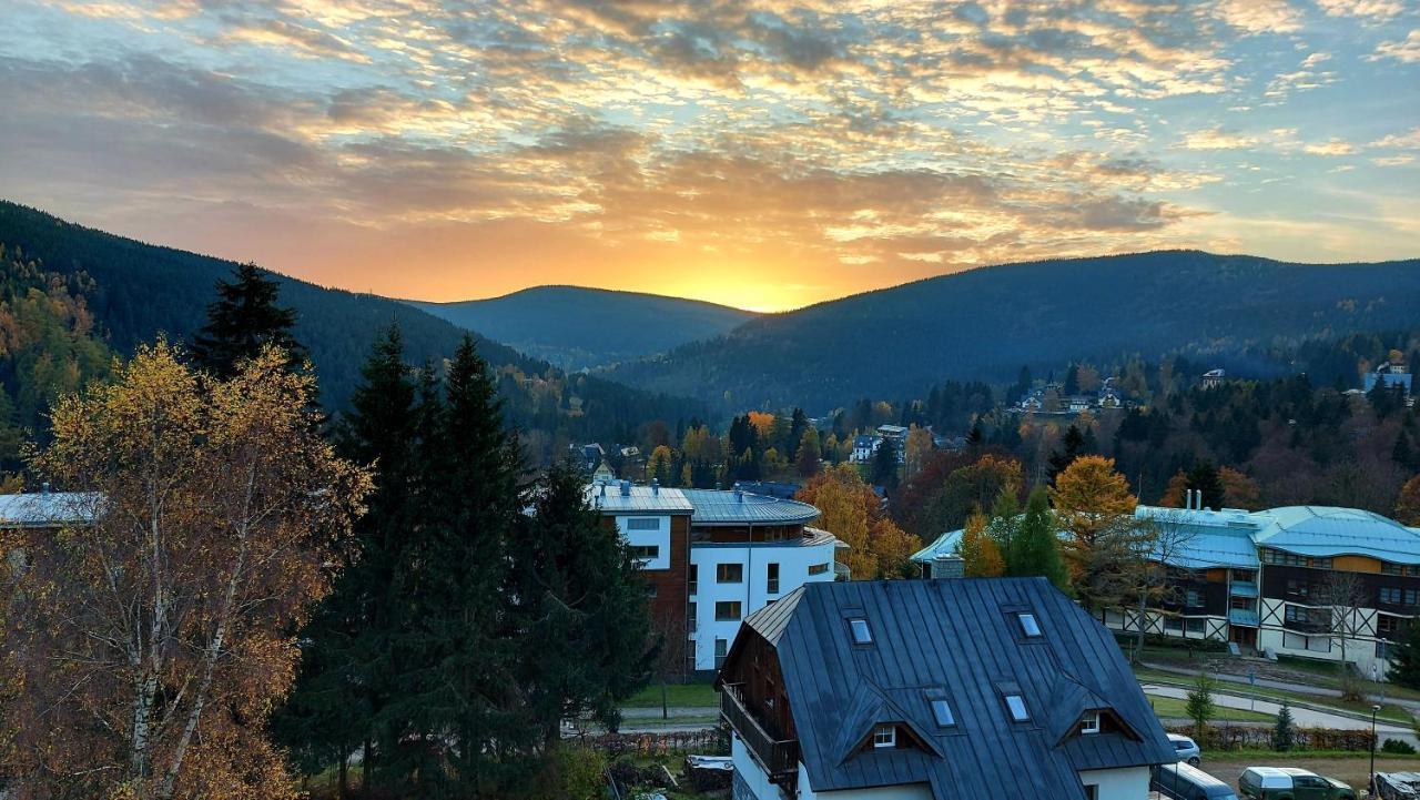 Apartments With Mountain Views Szpindlerowy Młyn Zewnętrze zdjęcie